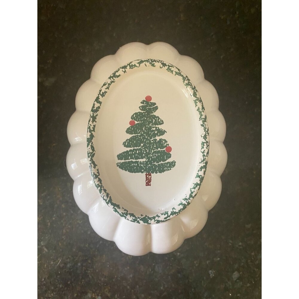 Furio Green Sponge Christmas Tree Oval Ceramic Mold, Made in Italy